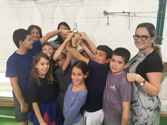 Hackathon for fourth and sixth graders at the Kiryat Ye'arim school