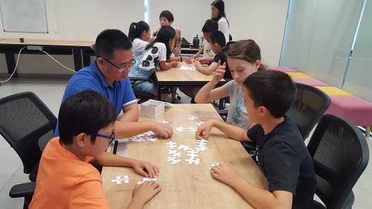 Entrepreneurship workshop for children and parents from China in Israel