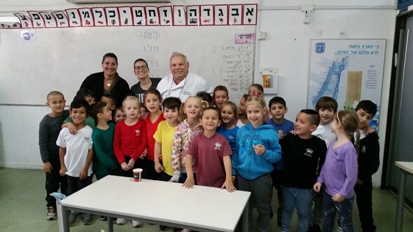 Fat Meir is a guest entrepreneur at the Yad Mordechai School in Bat Yam