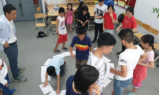 Children in Vietnam are studying Galit Zamler's Israeli Entrepreneurship Program